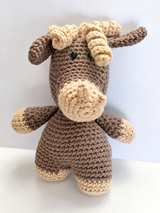 Crochet horse