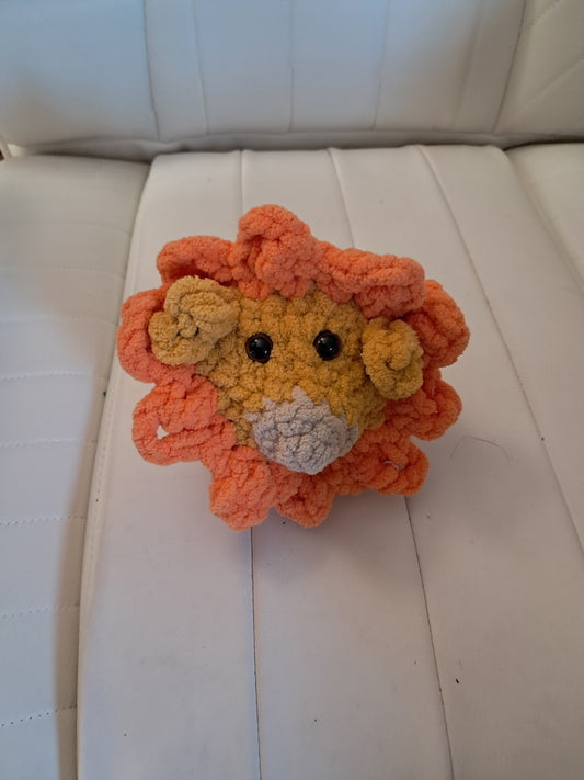 Crochet Small Lion